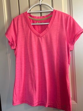 2 Xersion Hot Pink V-Neck Short Sleeve Tee.  One in blue and one in coral.